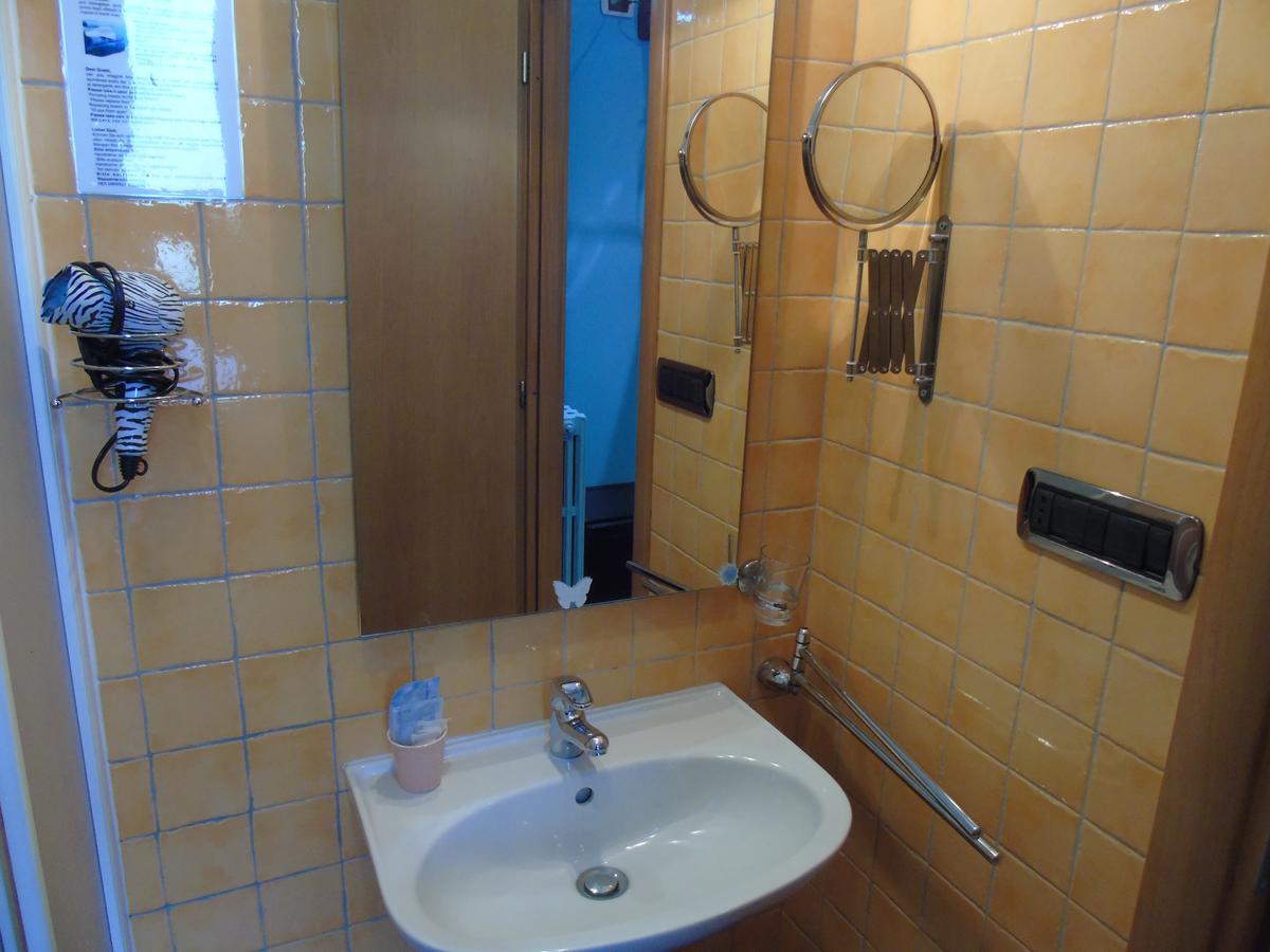 Hotel Rainbow Arma di Taggia Eksteriør billede